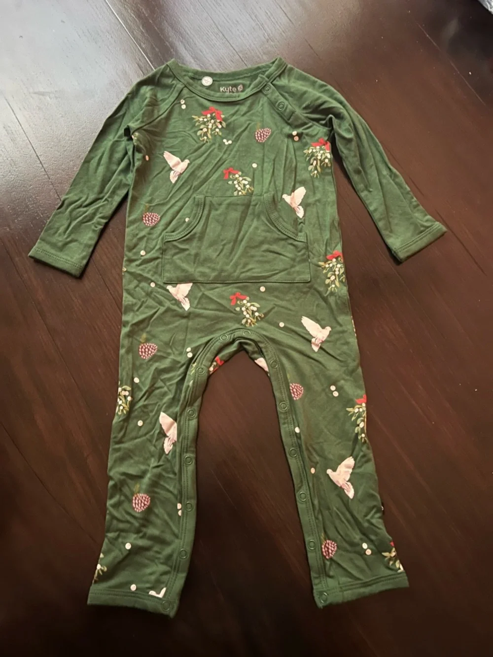 New - Kyte Baby Holiday Bamboo Romper with Pocket